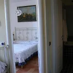 La 4*