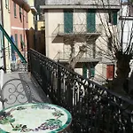La Aparthotel Corniglia