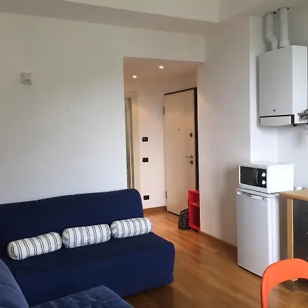 La Apartmanhotel 2*